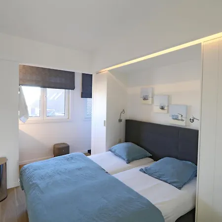 In Het Zoute With Sea Views